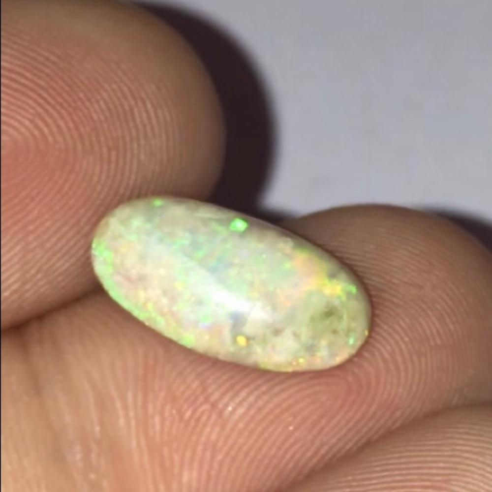 SUPER BRIGHT MINTABIE CRYSTAL OPAL CAB